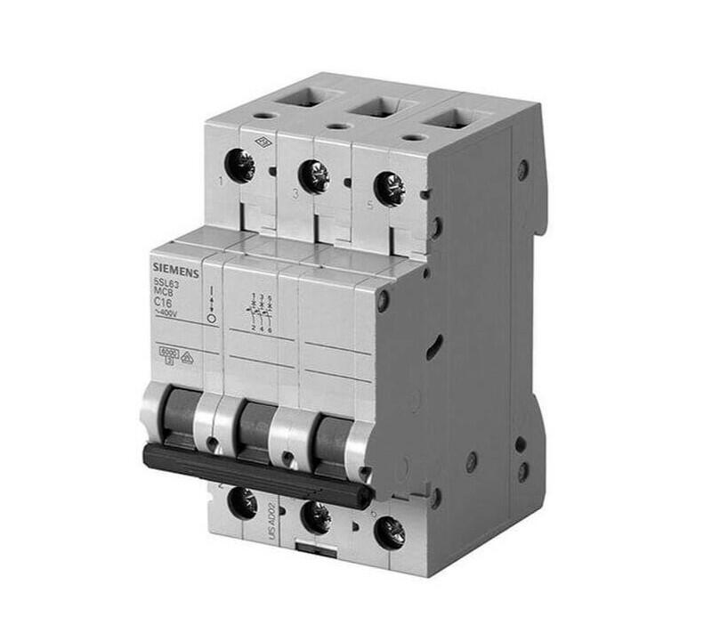 Kumanda Panolarının Hassas Bekçisi: Siemens C2 Sigorta Nedir ve Nerede Kullanılır?