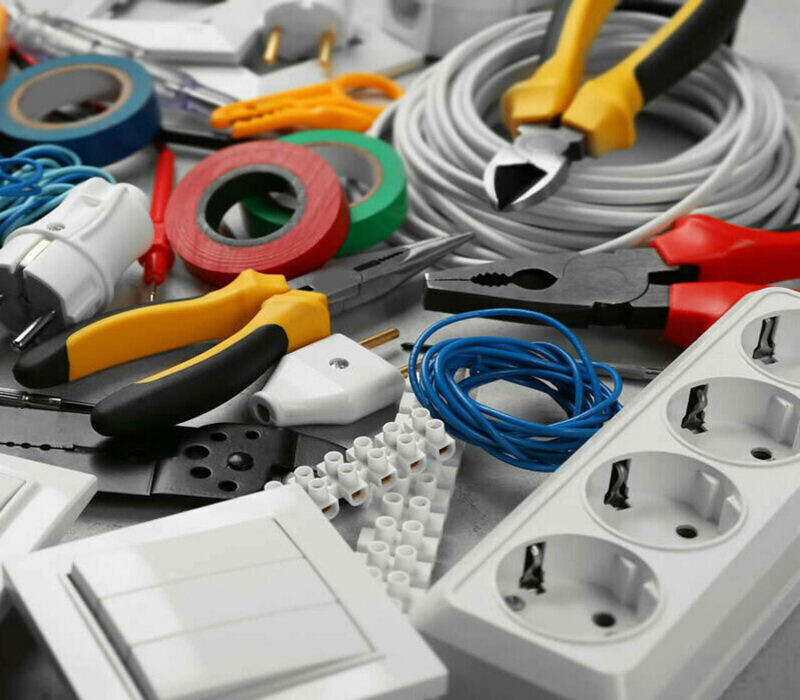 Türkiye’de Elektrik Malzemeleri Seçiminde Dikkat Edilmesi Gerekenler ve Öne Çıkan Markalar